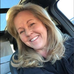 Meet your Posher, Renee